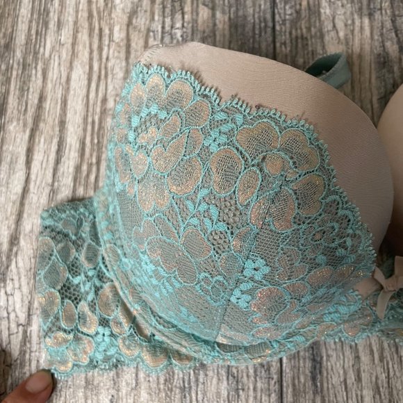 Victoria’s Secret Dream Angels Push Up Lined Underwire Bra 34C - Picture 2 of 11